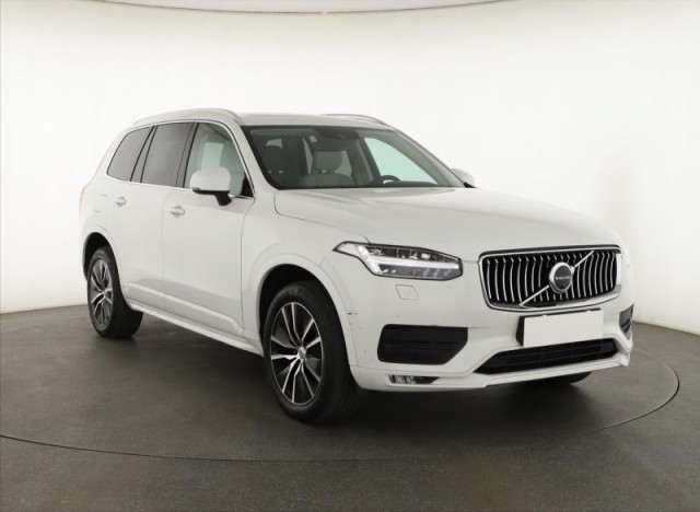 Volvo XC90  B5 AWD 