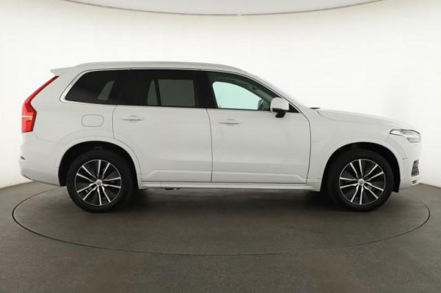 Volvo XC90  B5 AWD 