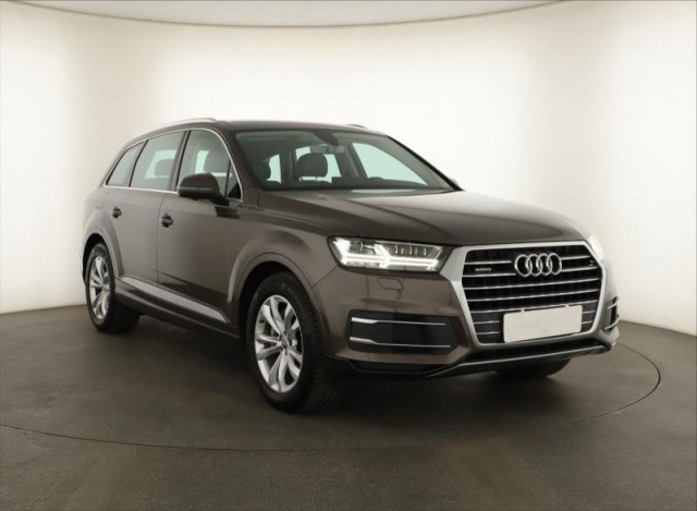 Audi Q7  3.0 TFSI 