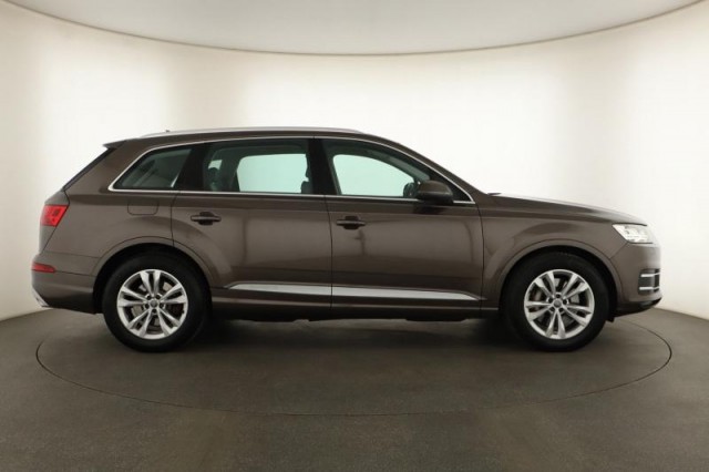 Audi Q7  3.0 TFSI 