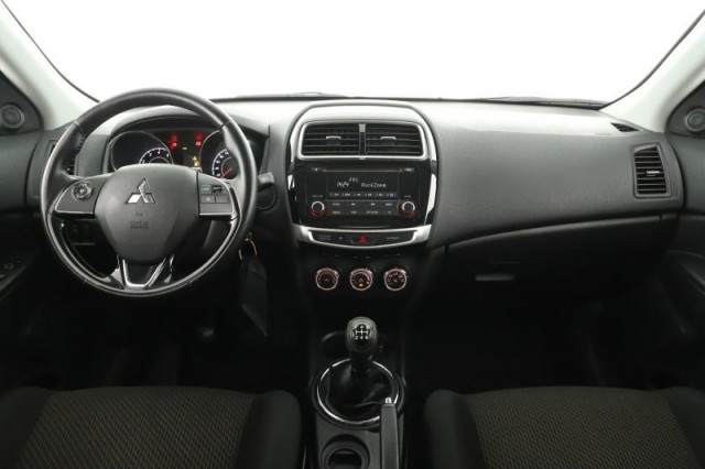Mitsubishi ASX  1.6 MIVEC 