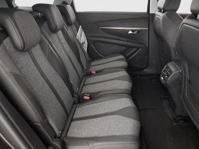 Peugeot 5008  PureTech 130 