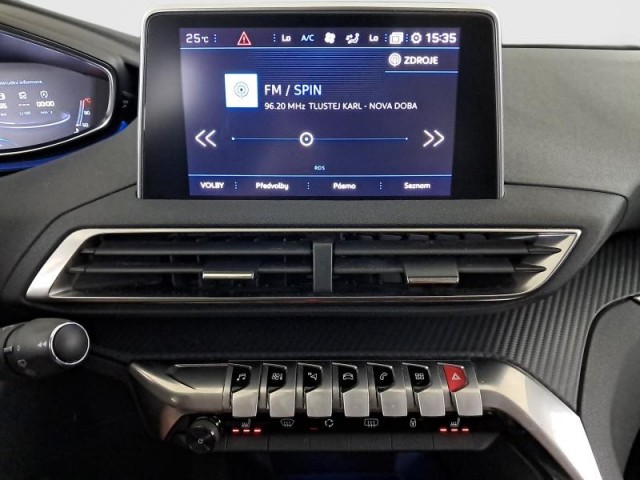 Peugeot 5008  PureTech 130 
