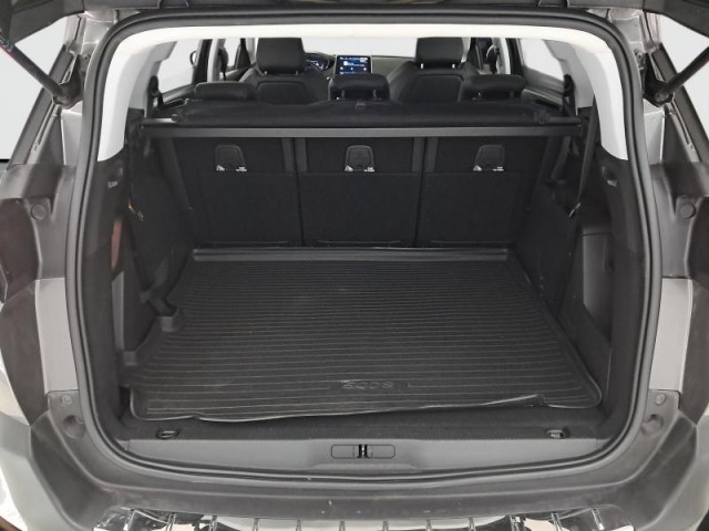 Peugeot 5008  PureTech 130 