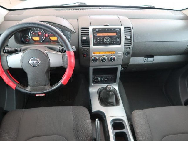 Nissan Pathfinder  2.5 dCi 