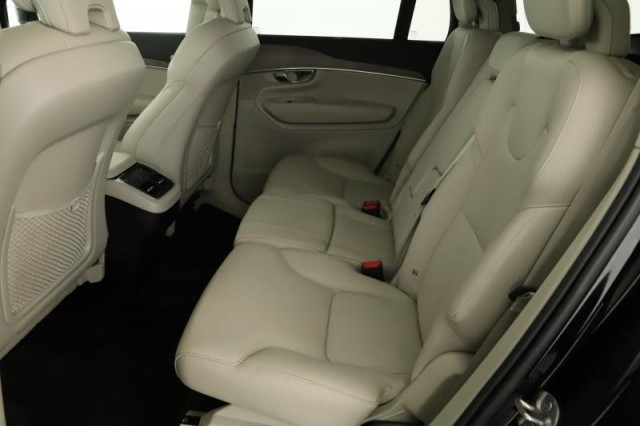 Volvo XC90  B5 AWD 
