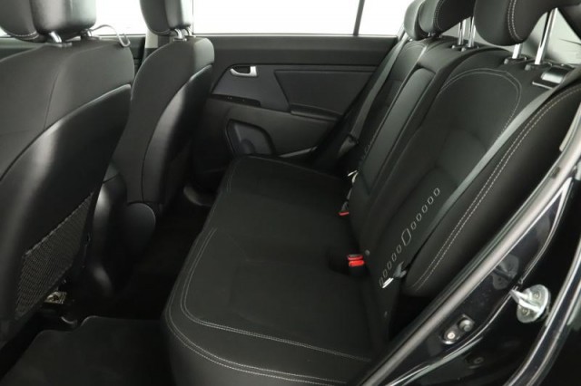 Kia Sportage  2.0 CRDi 