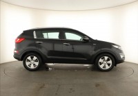 Kia Sportage  2.0 CRDi 