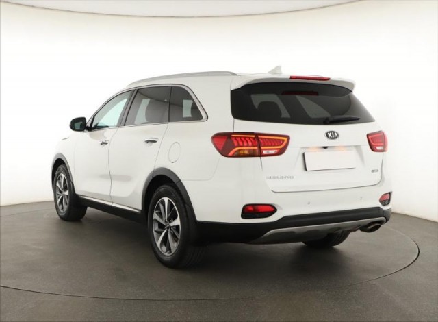 Kia Sorento  2.2 CRDi 