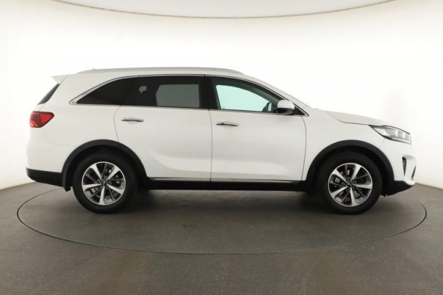 Kia Sorento  2.2 CRDi 