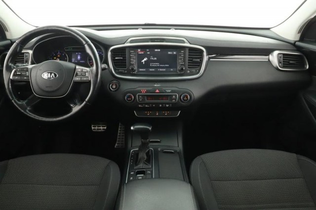 Kia Sorento  2.2 CRDi 