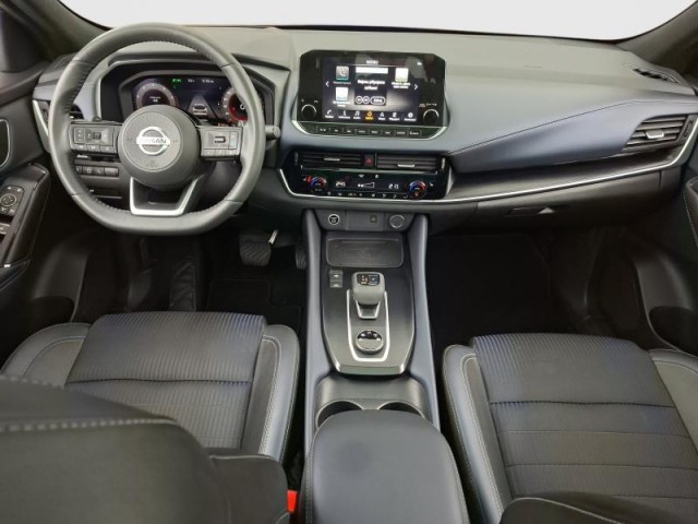Nissan Qashqai  1.3 DIG-T 