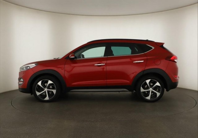 Hyundai Tucson  2.0 CRDi 
