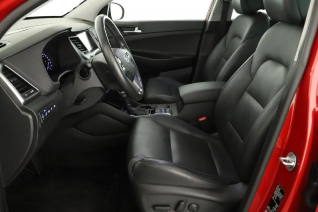 Hyundai Tucson  2.0 CRDi 