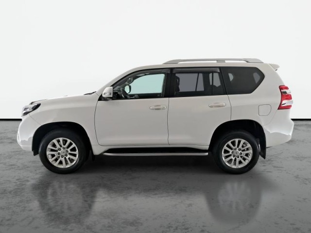 Toyota Land Cruiser  2.8 D-4D Invincible