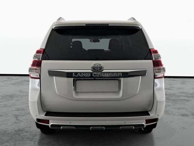 Toyota Land Cruiser  2.8 D-4D Invincible
