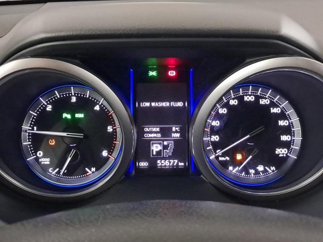 Toyota Land Cruiser  2.8 D-4D Invincible