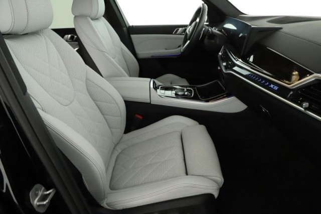 BMW X5  xDrive30d M Paket