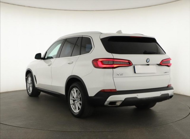 BMW X5  xDrive40i 