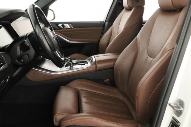 BMW X5  xDrive40i 