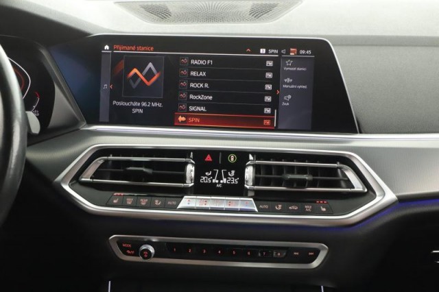 BMW X5  xDrive40i 