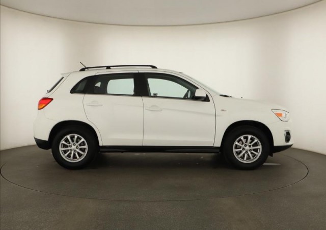 Mitsubishi ASX  1.6 MIVEC 