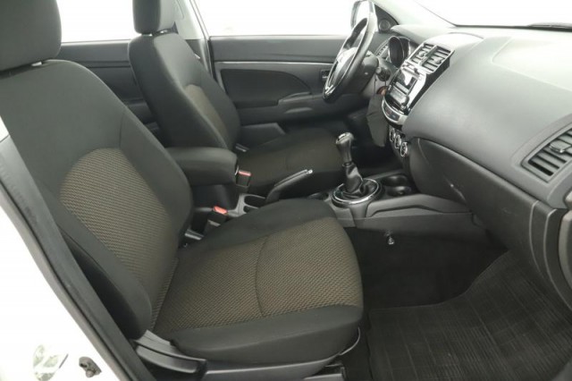 Mitsubishi ASX  1.6 MIVEC 