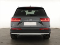 Audi Q7  3.0 TDI S-Line