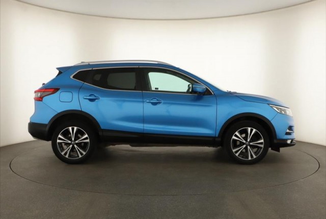 Nissan Qashqai  1.2 DIG-T 