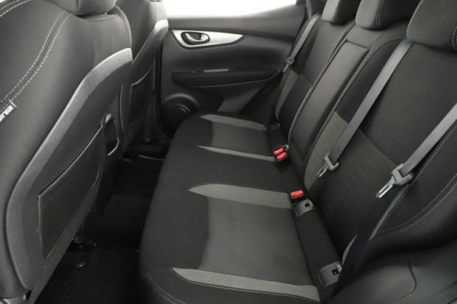 Nissan Qashqai  1.2 DIG-T 