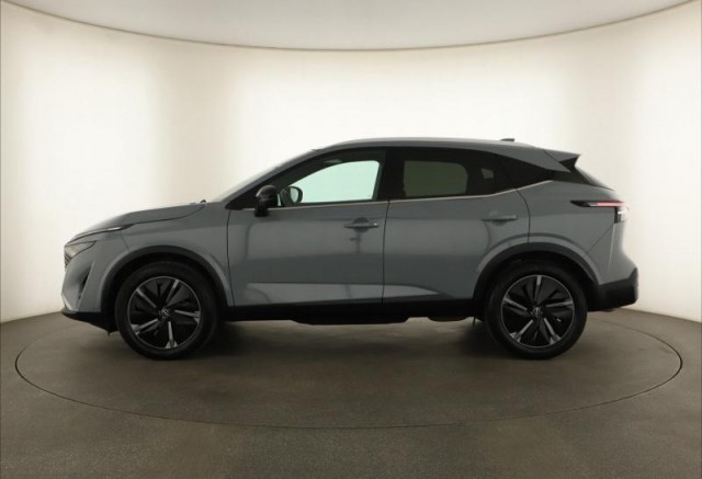 Nissan Qashqai  1.3 DIG-T MHEV Tekna