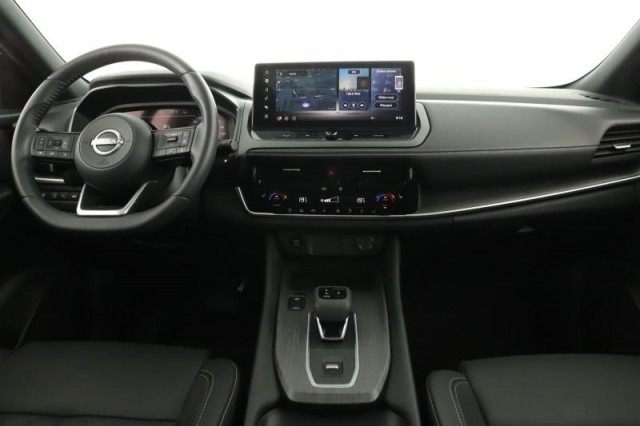 Nissan Qashqai  1.3 DIG-T MHEV Tekna