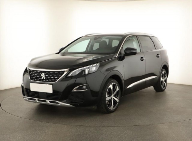 Peugeot 5008  1.5 BlueHDi 