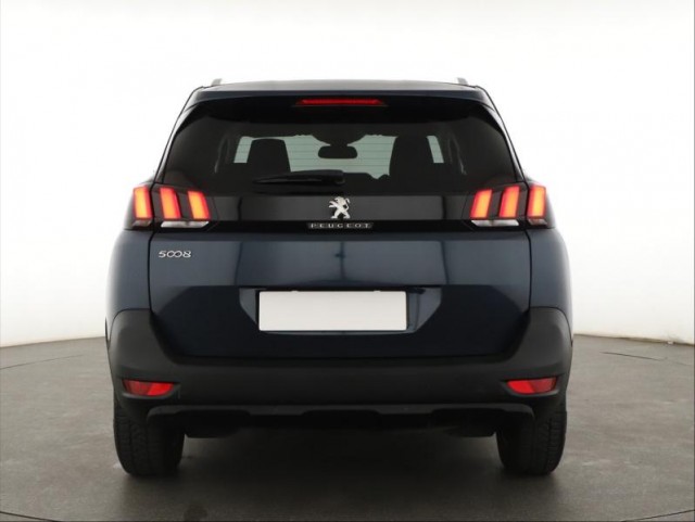 Peugeot 5008  1.5 BlueHDi 