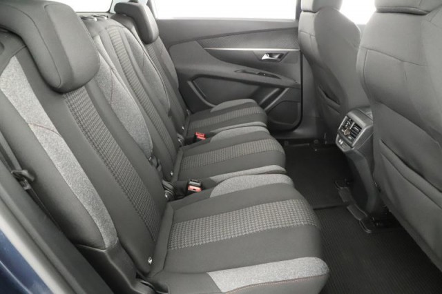 Peugeot 5008  1.5 BlueHDi 