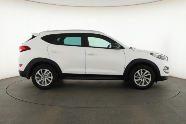 Hyundai Tucson  1.7 CRDi 