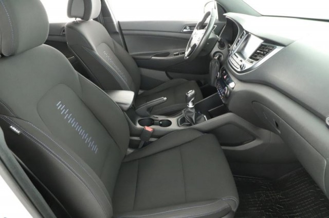 Hyundai Tucson  1.7 CRDi 