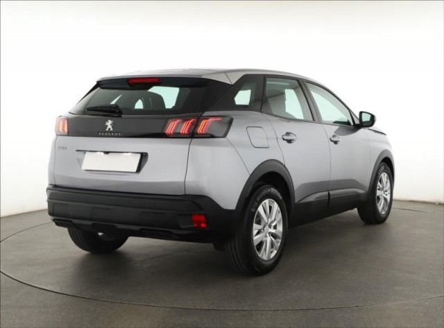 Peugeot 3008  1.2 PureTech Active Pack