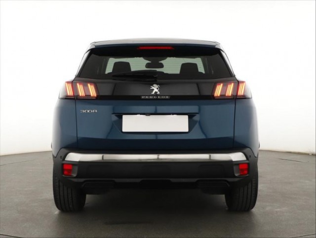 Peugeot 3008  1.5 BlueHDi 