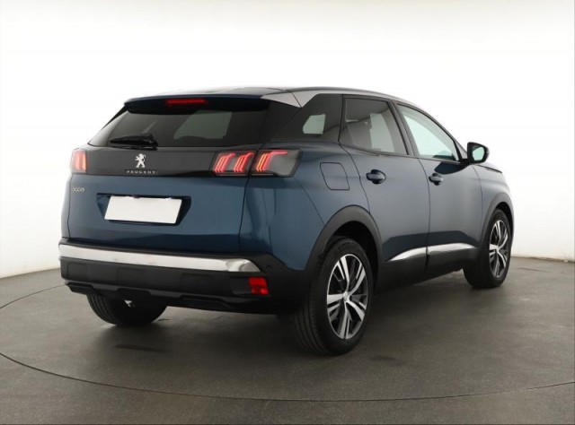 Peugeot 3008  1.5 BlueHDi 