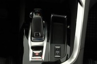 Peugeot 3008  1.5 BlueHDi 