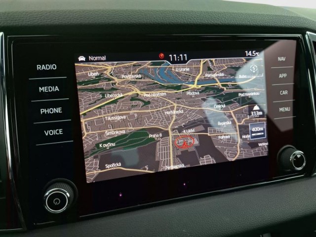 Škoda Karoq  1.5 TSI Sportline
