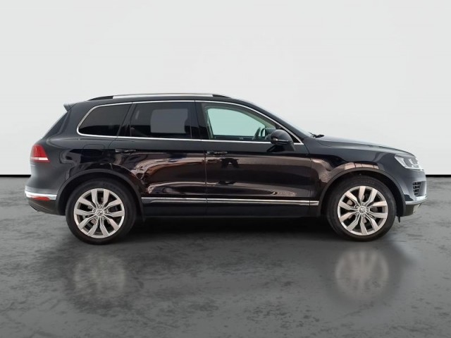 Volkswagen Touareg  3.0 TDI 