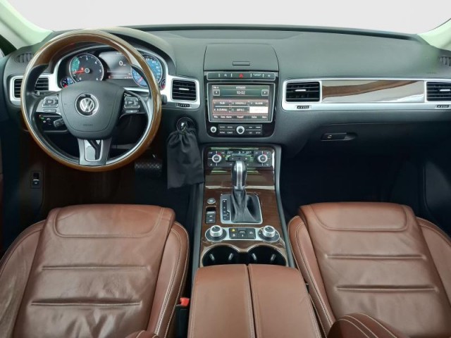 Volkswagen Touareg  3.0 TDI 