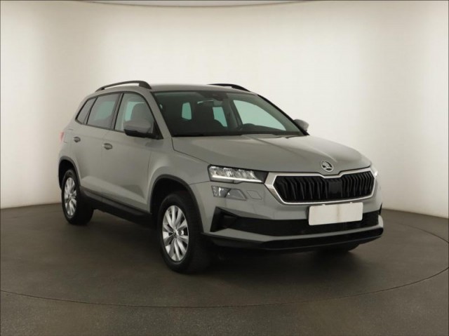 Škoda Karoq  1.5 TSI Fresh