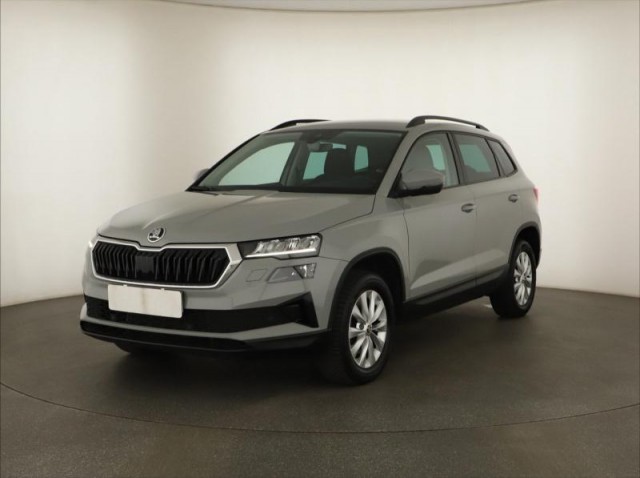 Škoda Karoq  1.5 TSI Fresh