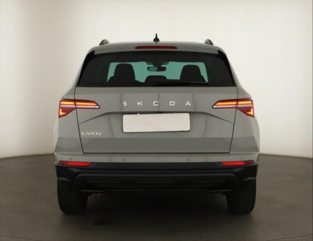 Škoda Karoq  1.5 TSI Fresh