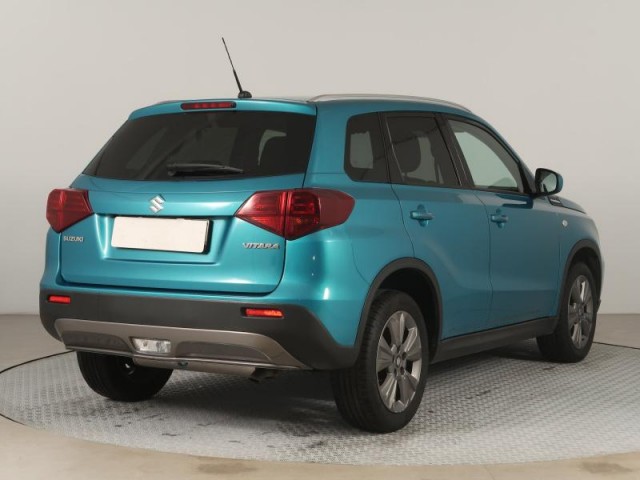 Suzuki Vitara  1.0 BoosterJet 