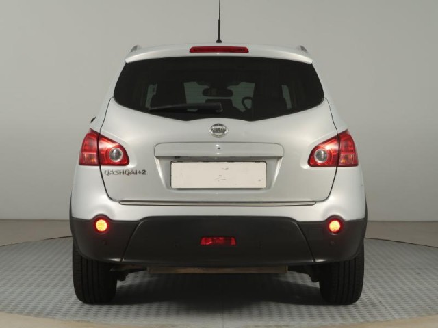 Nissan Qashqai  1.6 