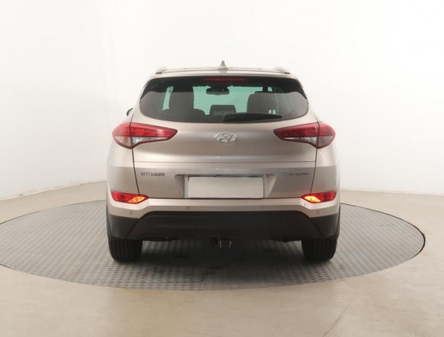 Hyundai Tucson  1.7 CRDi 